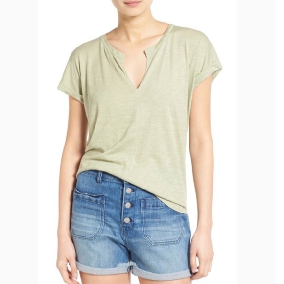 Madewell Tops - ✨4/$10✨ [madewell] turntable split neck tee